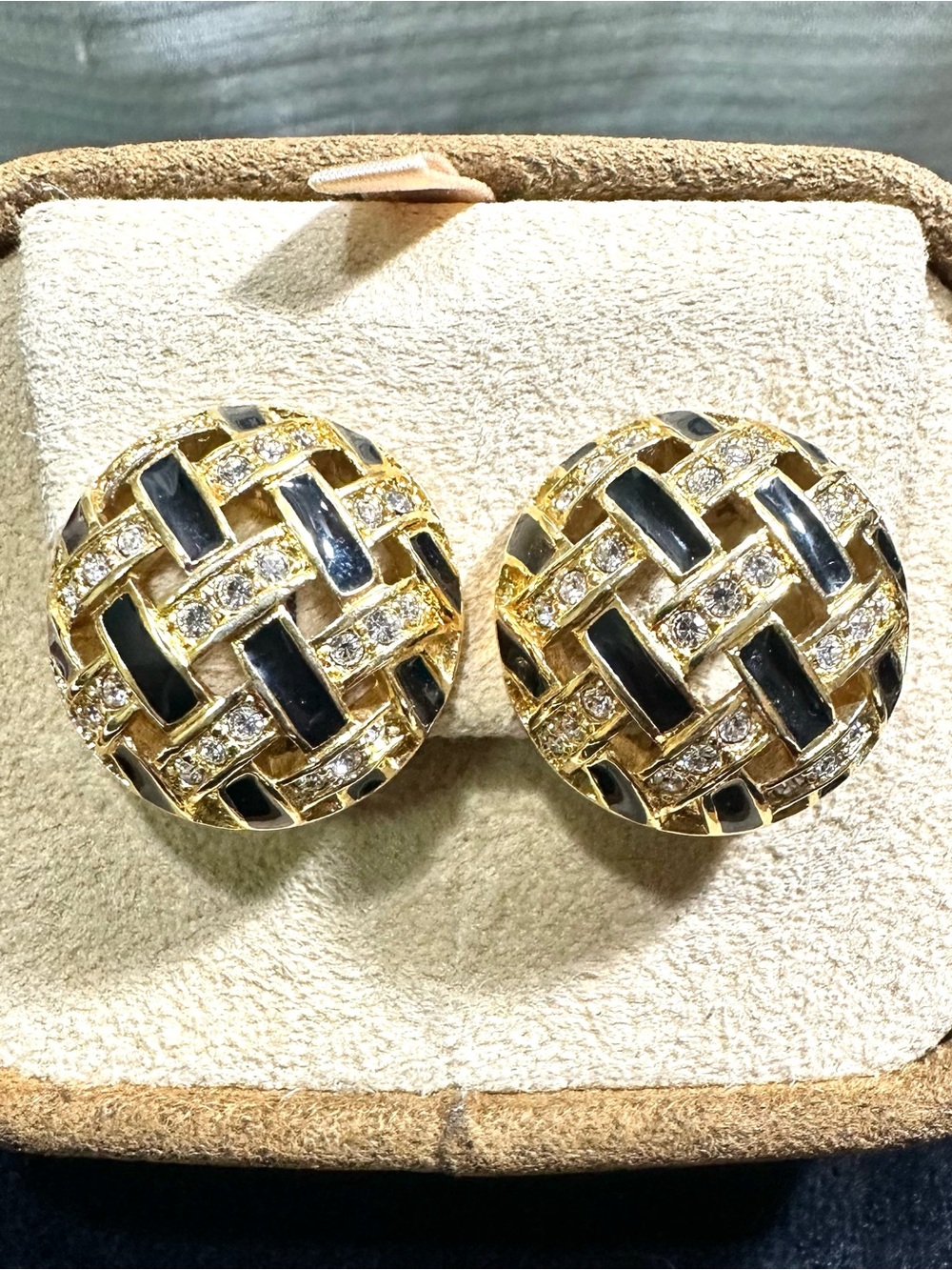 Vtg: Swarovski Black Enamel & Crystal Dome Button Style Earrings